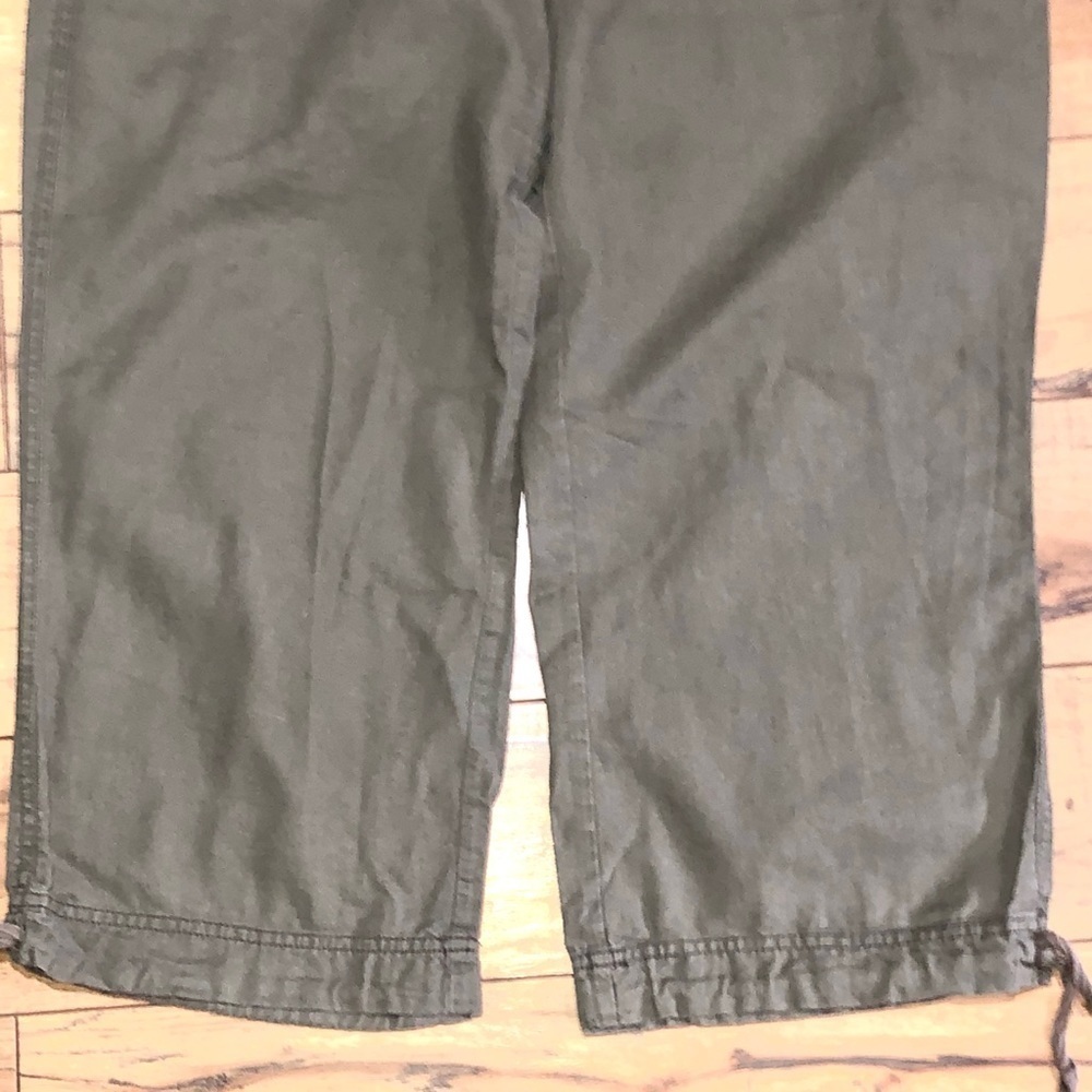 H&M Army green Linen Crop Pants Size 14 - Picture 3 of 8